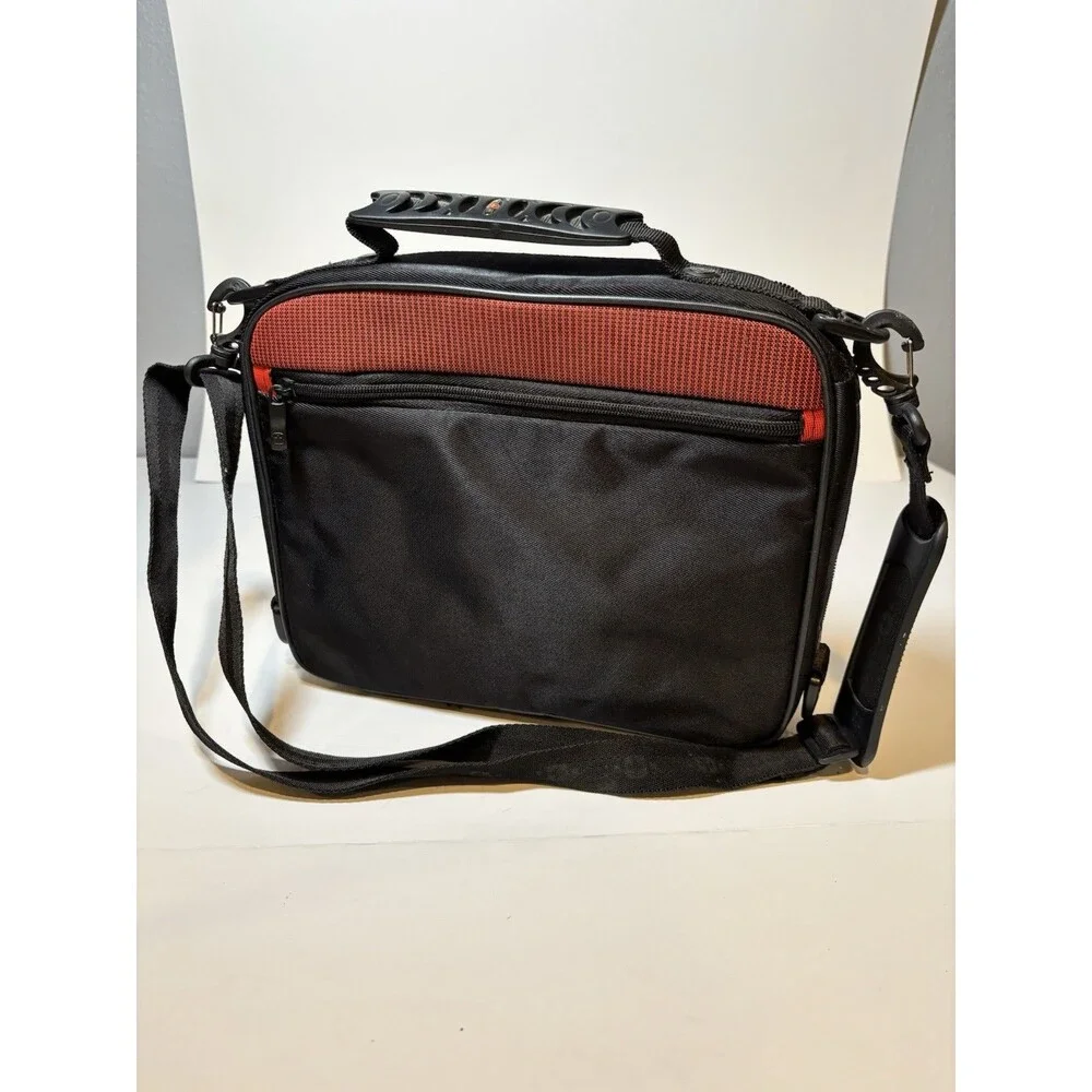Wenger Swissgear Messenger Bag Black And Red Crossbody Shoulder Bag 9” X 11”